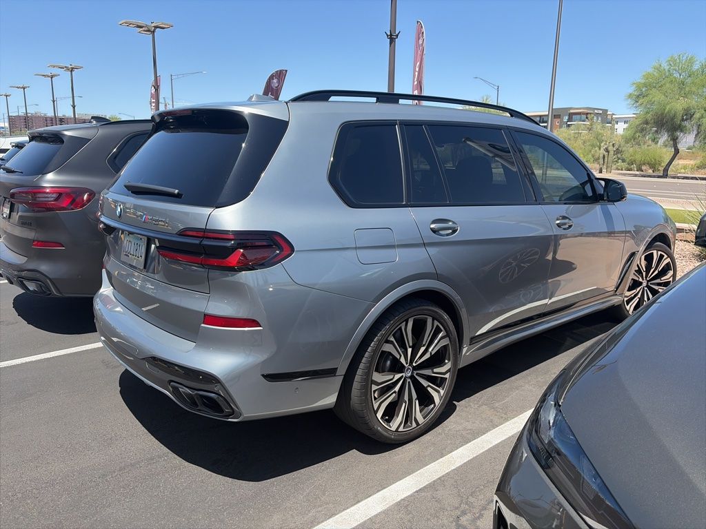 Thumbnail: 2024 BMW X7 - 4
