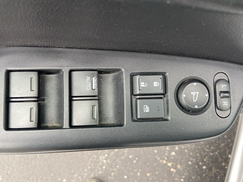 2014 Honda Civic LX 10