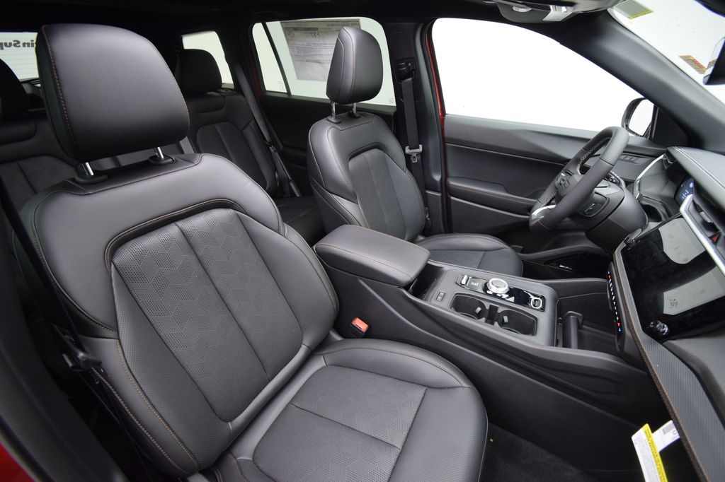 new 2026 Jeep Cherokee car, priced at $44,995