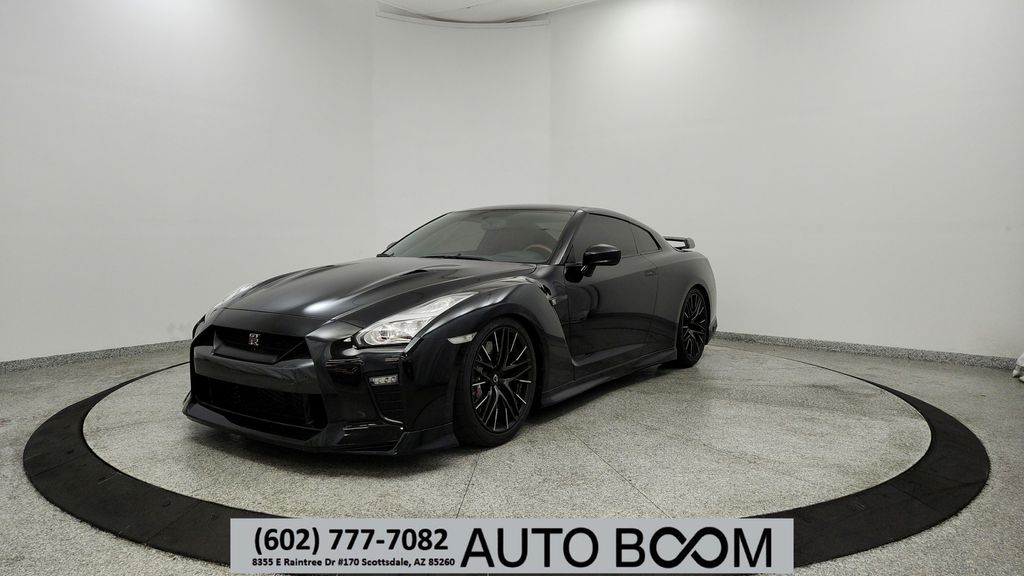 2020 Nissan GT-R Premium AWD