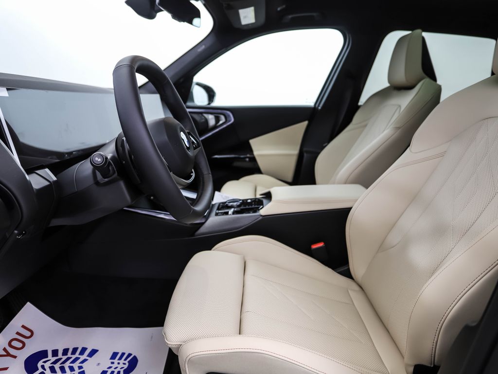 Thumbnail: 2026 BMW X3 - 11