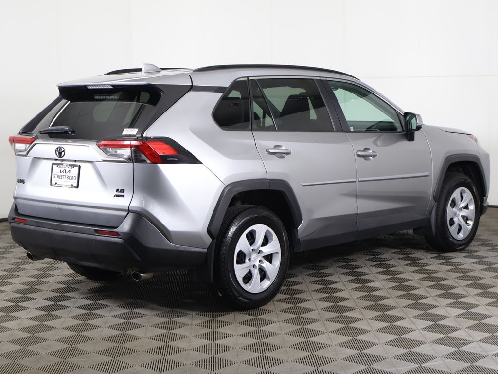 Used 2021 Silver Toyota LE image 8