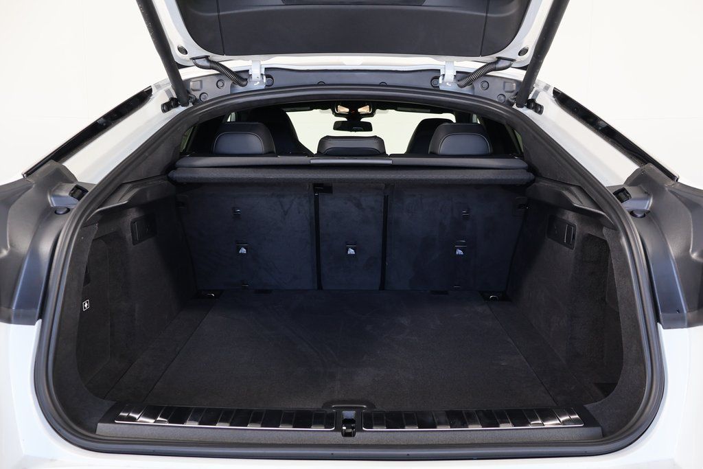 Thumbnail: 2026 BMW X6 - 8