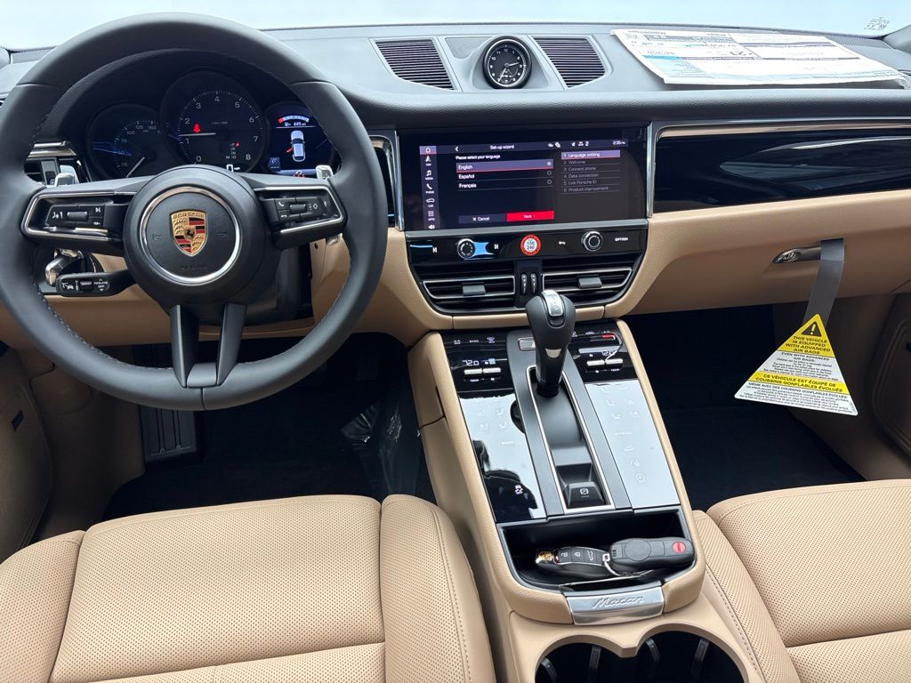 Thumbnail: 2026 Porsche Macan - 28
