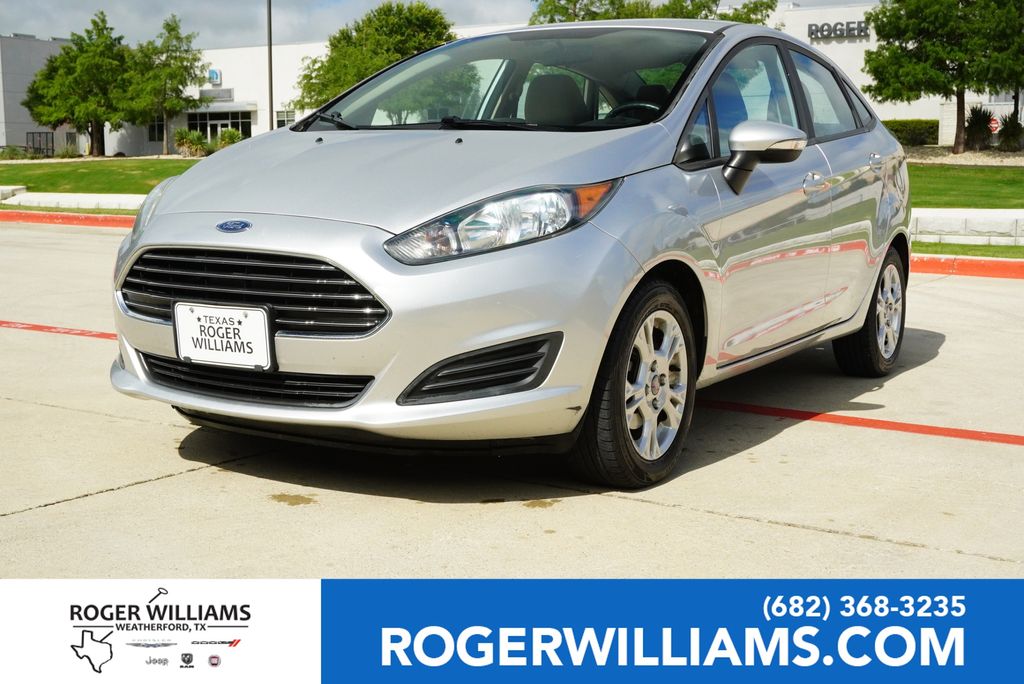 Used Car 2015 Ford Fiesta  Se For Sale Under $10,000 In Weatherford, Texas