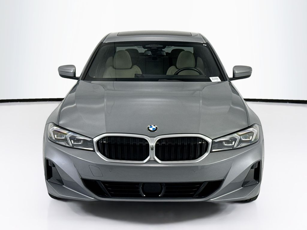Thumbnail: 2023 BMW 3 Series - 2
