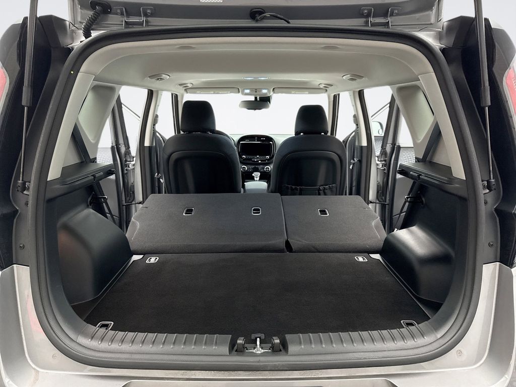 Thumbnail: 2025 Kia Soul - 25