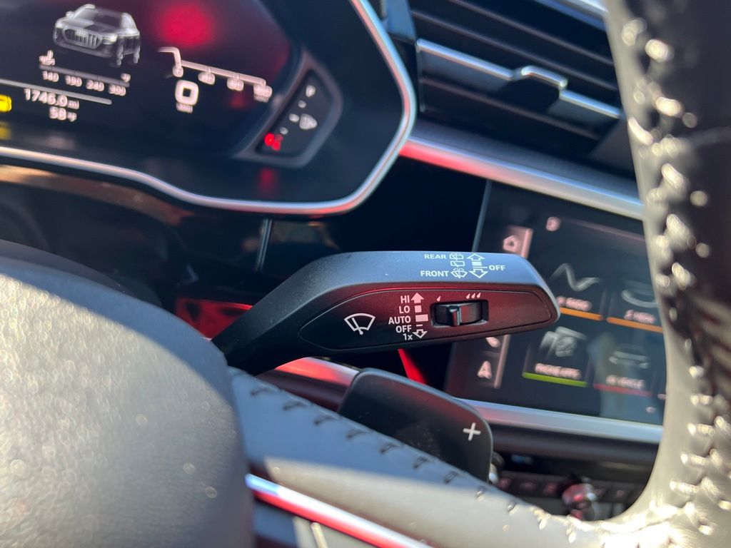 Thumbnail: 2020 Audi Q3 - 22