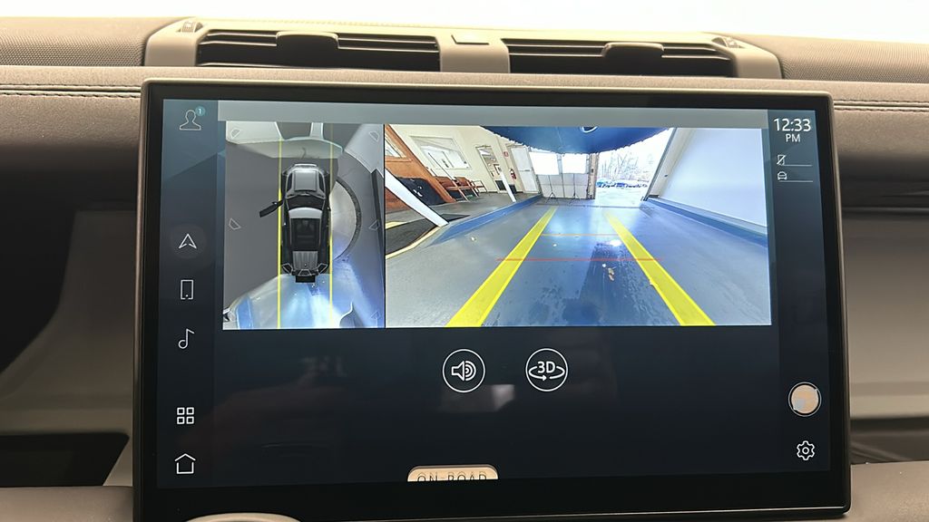 Thumbnail: 2025 Land Rover Defender - 18