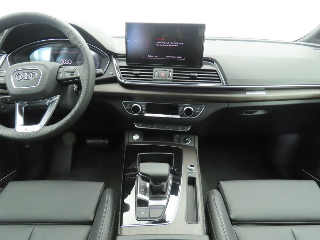 2025 Audi Q5  13