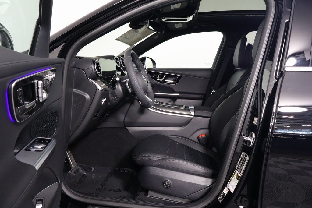 Thumbnail: 2026 Mercedes-Benz GLC - 5