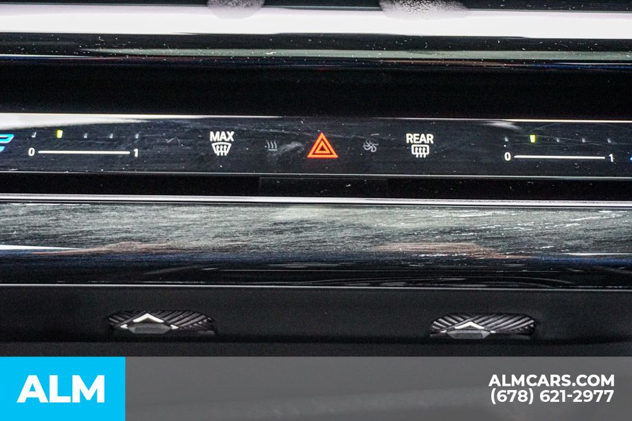 Used 2025 Gray BMW 530i image 43
