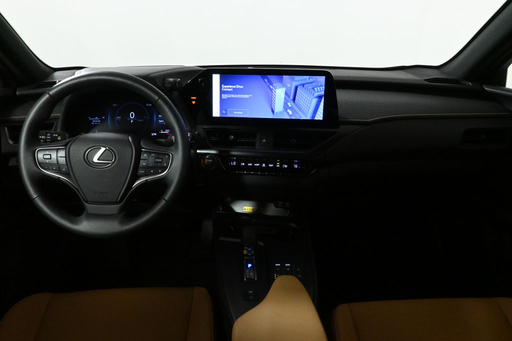 Thumbnail: 2025 Lexus UX - 16