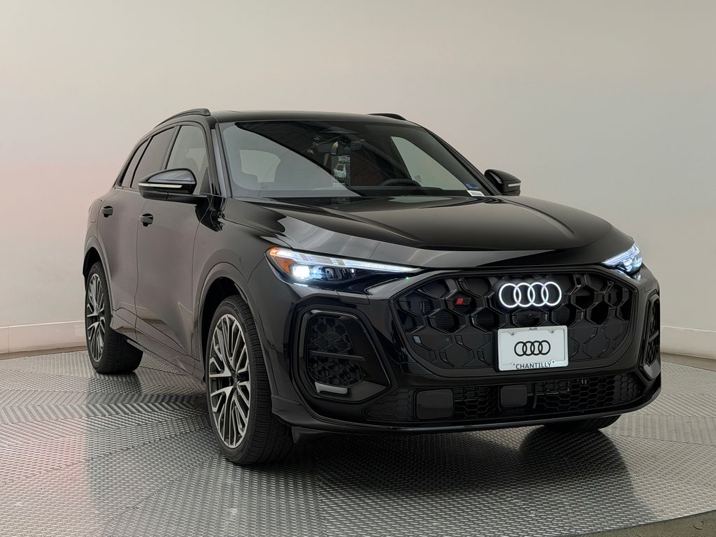 Thumbnail: 2026 Audi SQ5 - 2