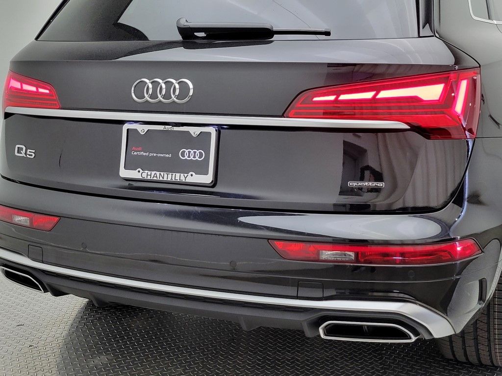 Thumbnail: 2023 Audi Q5 - 7