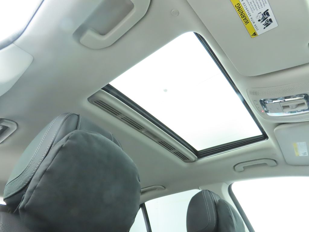 Thumbnail: 2026 Mercedes-Benz GLE - 20