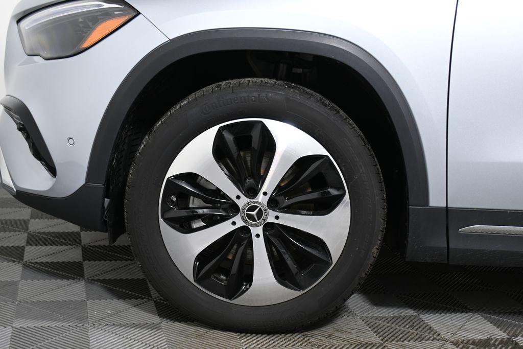 Thumbnail: 2026 Mercedes-Benz GLA - 11