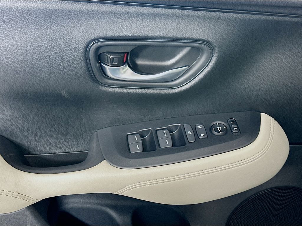 Thumbnail: 2026 Honda HR-V - 18