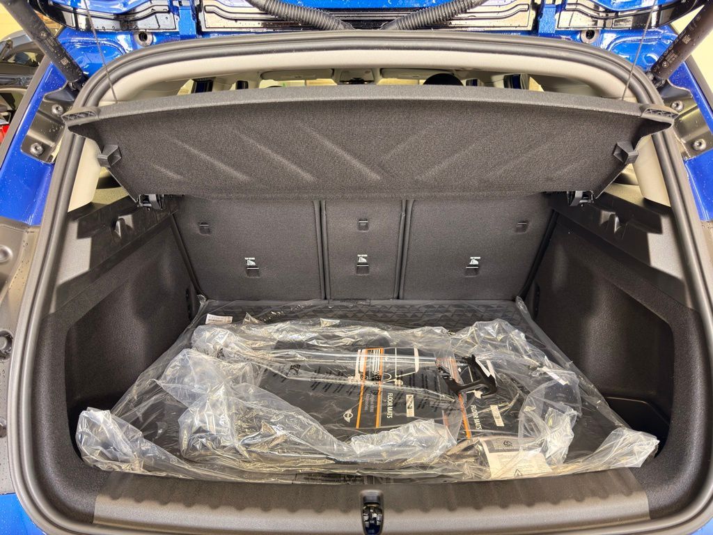 Thumbnail: 2025 MINI Cooper Countryman - 23