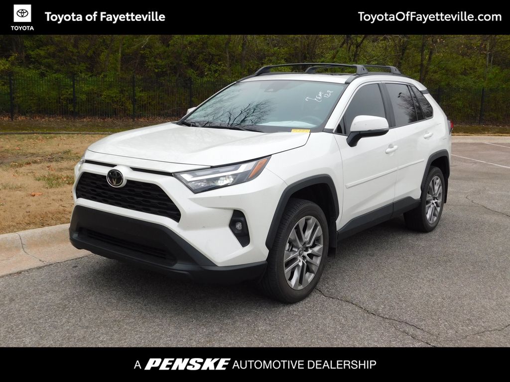 Thumbnail: 2022 Toyota RAV4 - 1