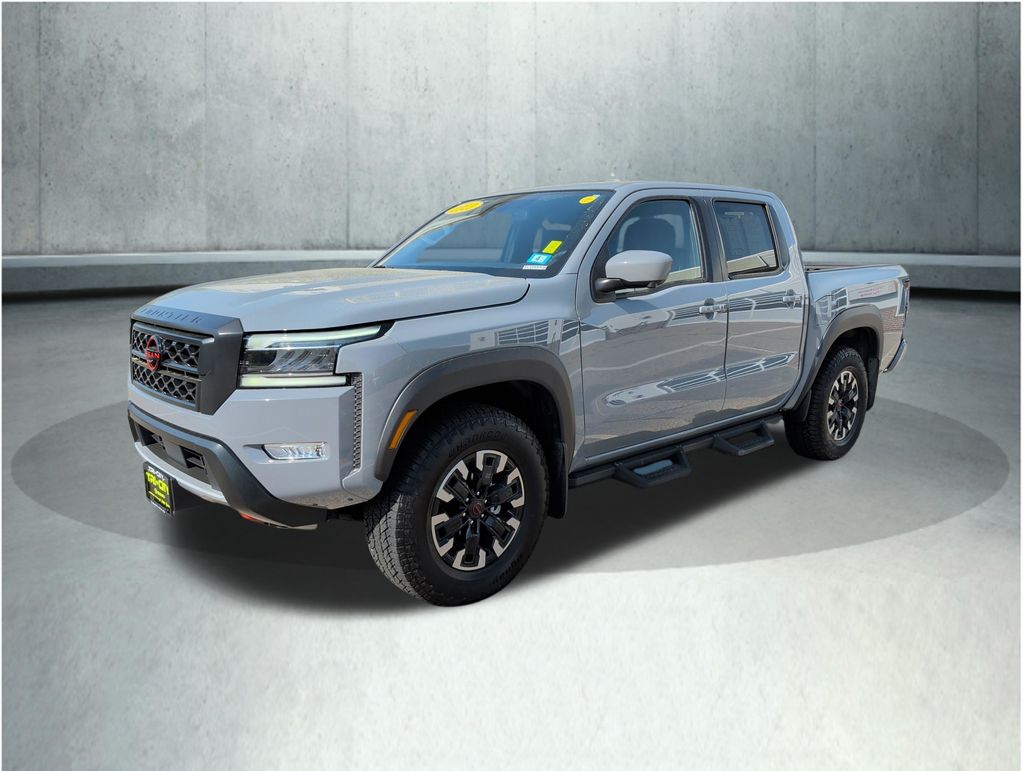 2023 Nissan Frontier PRO-4X Crew Cab 4X4's photo