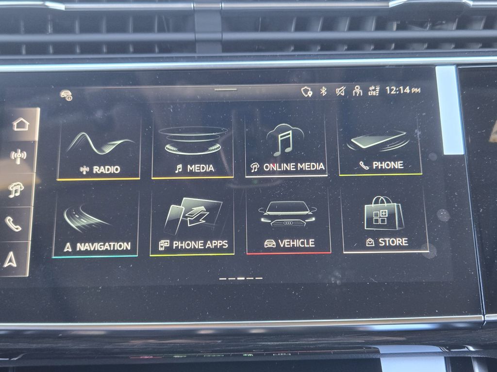 new 2026 Audi Q7 car, priced at $78,295