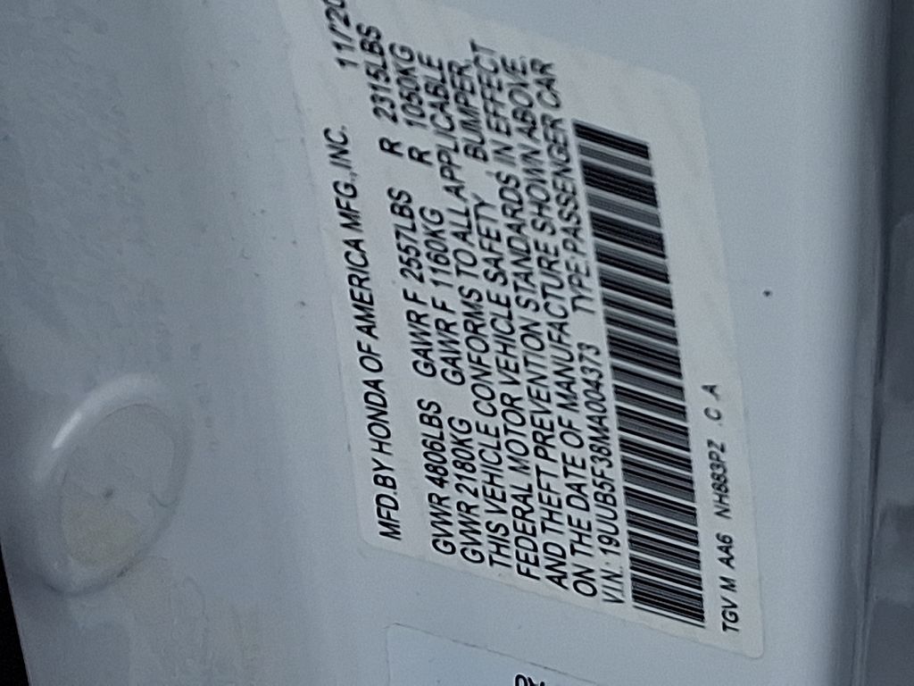 2021 Acura TLX Base 28
