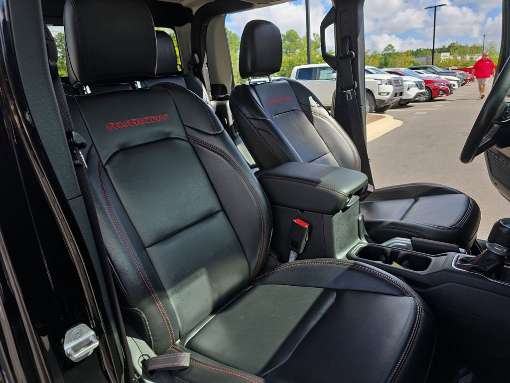 2021 Black Clearcoat Jeep Gladiator Rubicon 4X4 Truck