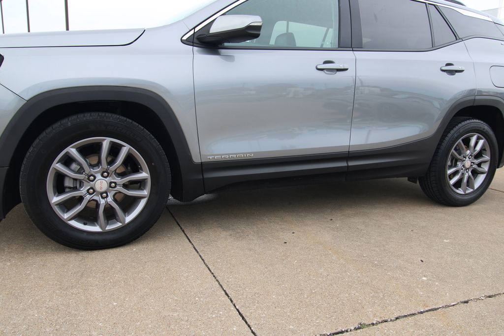 Used 2024 GMC Terrain SUV