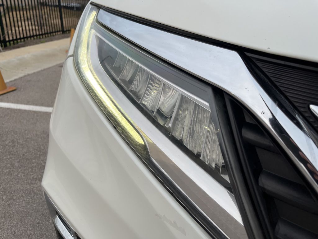 Thumbnail: 2018 Honda Odyssey - 15