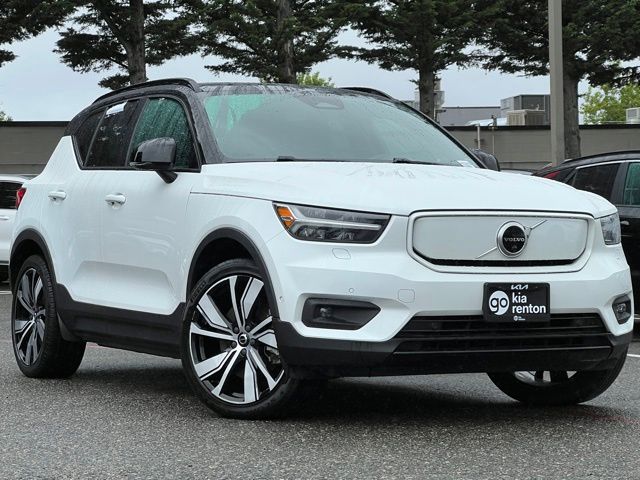 2022 Volvo XC40 Recharge Twin Ultimate eAWD