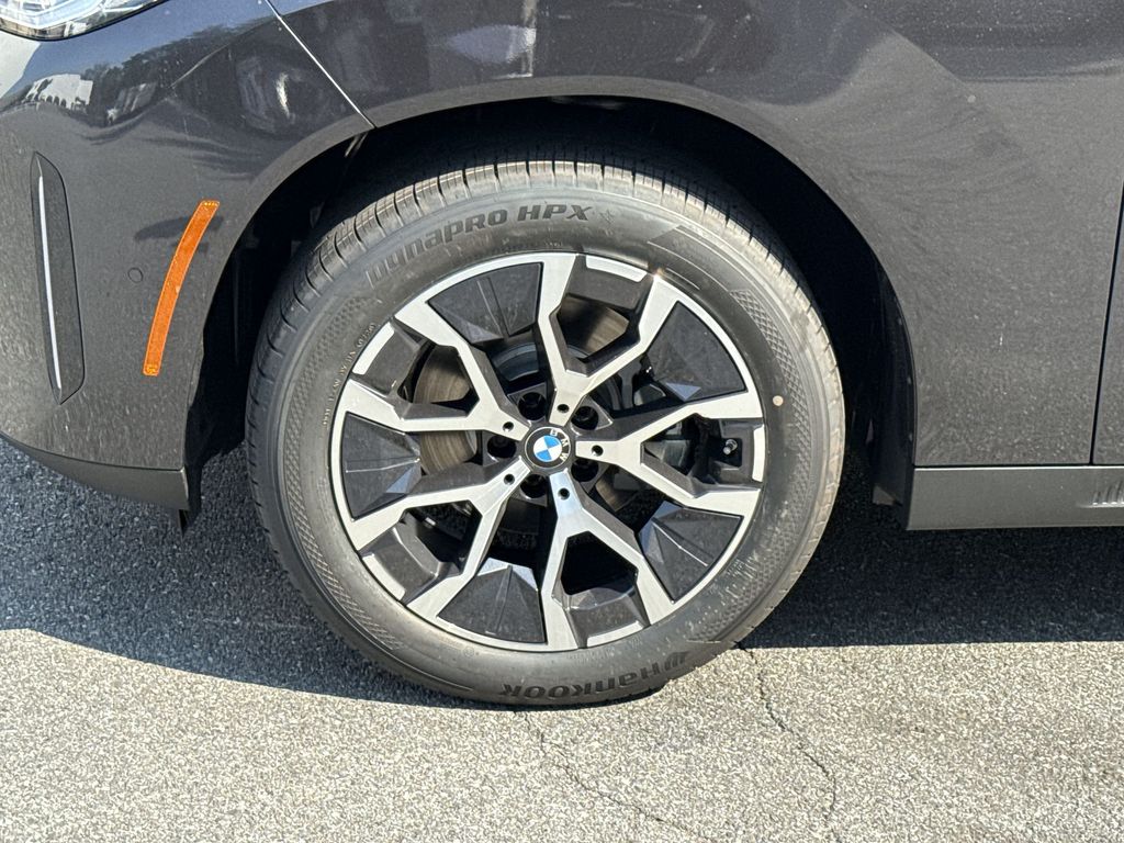 Thumbnail: 2026 BMW X3 - 10