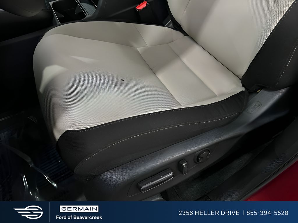 Used 2025 Red Honda EX image 13