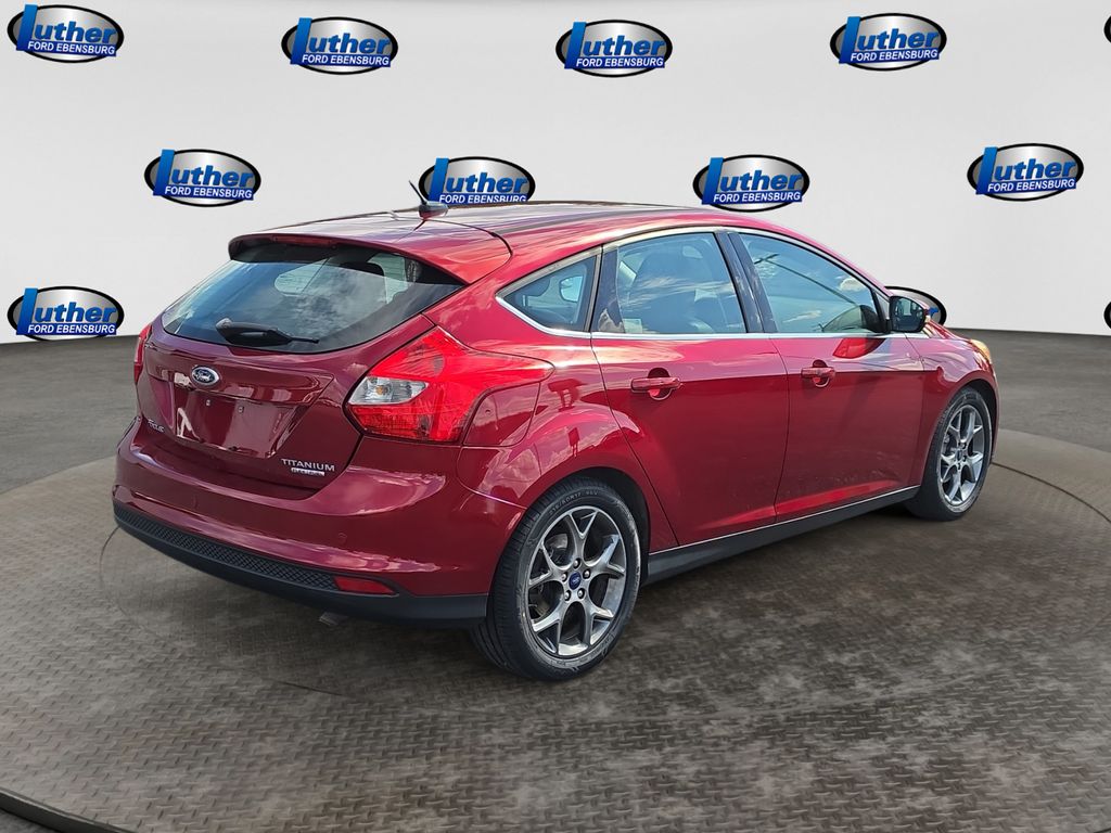2014 Ford Focus Titanium - 4