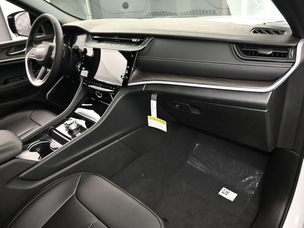 New 2026 Bright White Clearcoat Jeep Limited image 41