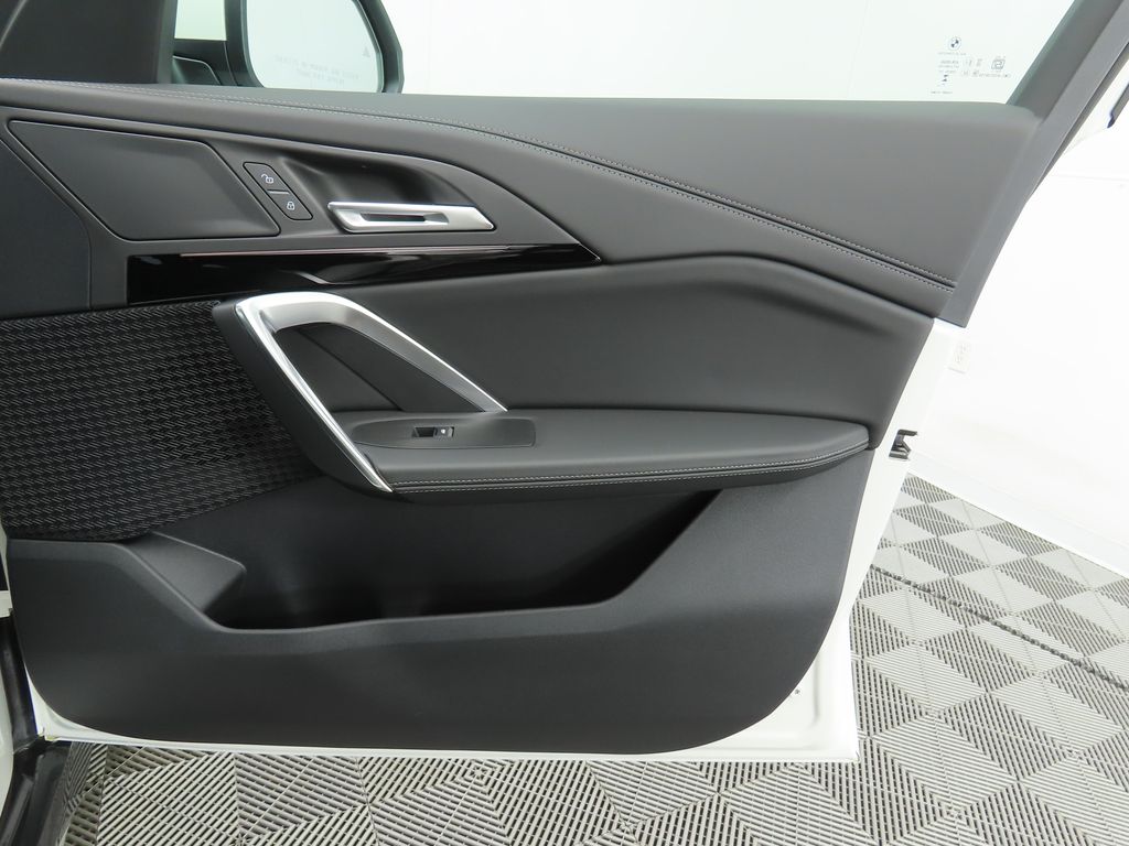 Thumbnail: 2025 BMW X1 - 26