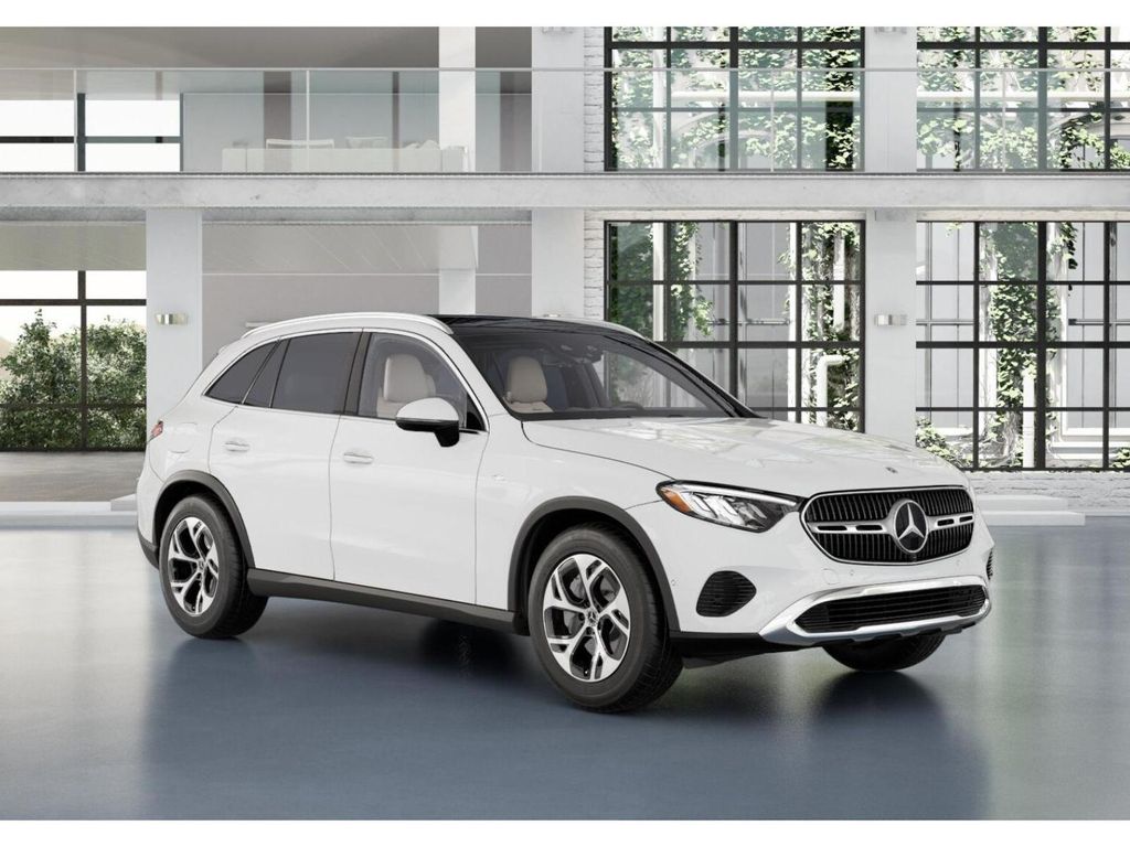 Thumbnail: 2025 Mercedes-Benz GLC - 11