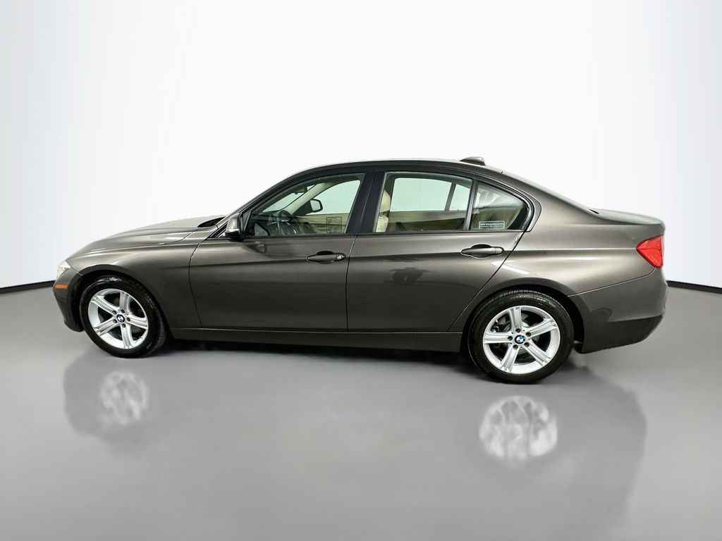 Thumbnail: 2015 BMW 3 Series - 8