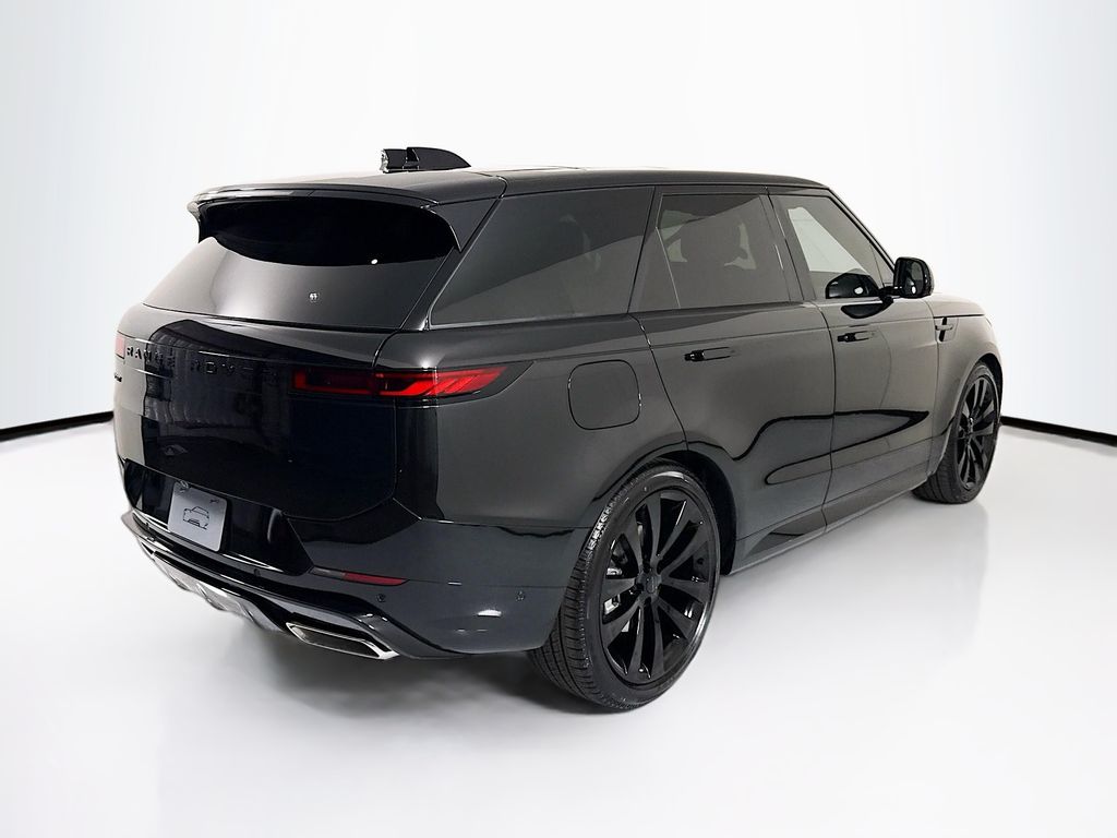 Thumbnail: 2026 Land Rover Range Rover Sport - 5