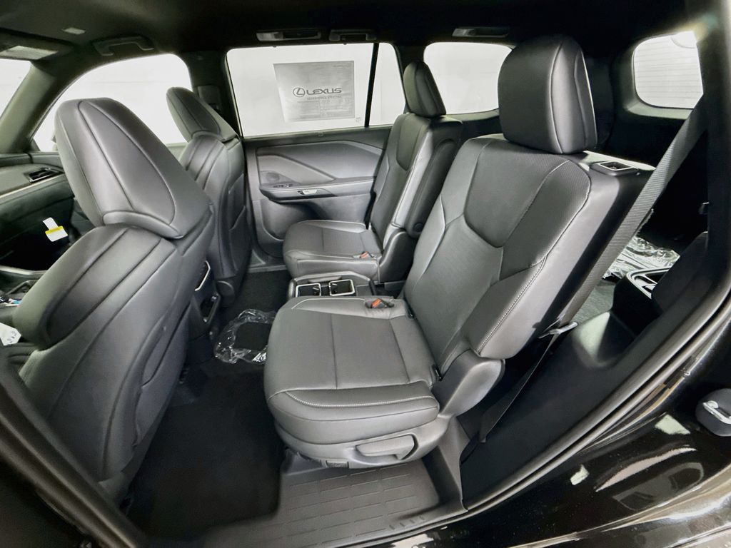 Thumbnail: 2026 Lexus TX - 17