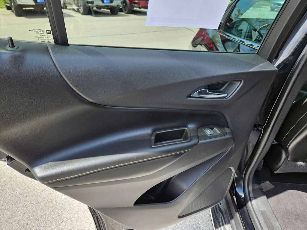 Used 2018 Chevrolet Equinox SUV