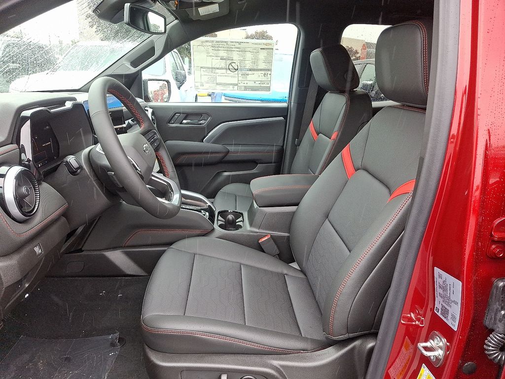 Thumbnail: 2025 Chevrolet Colorado - 6