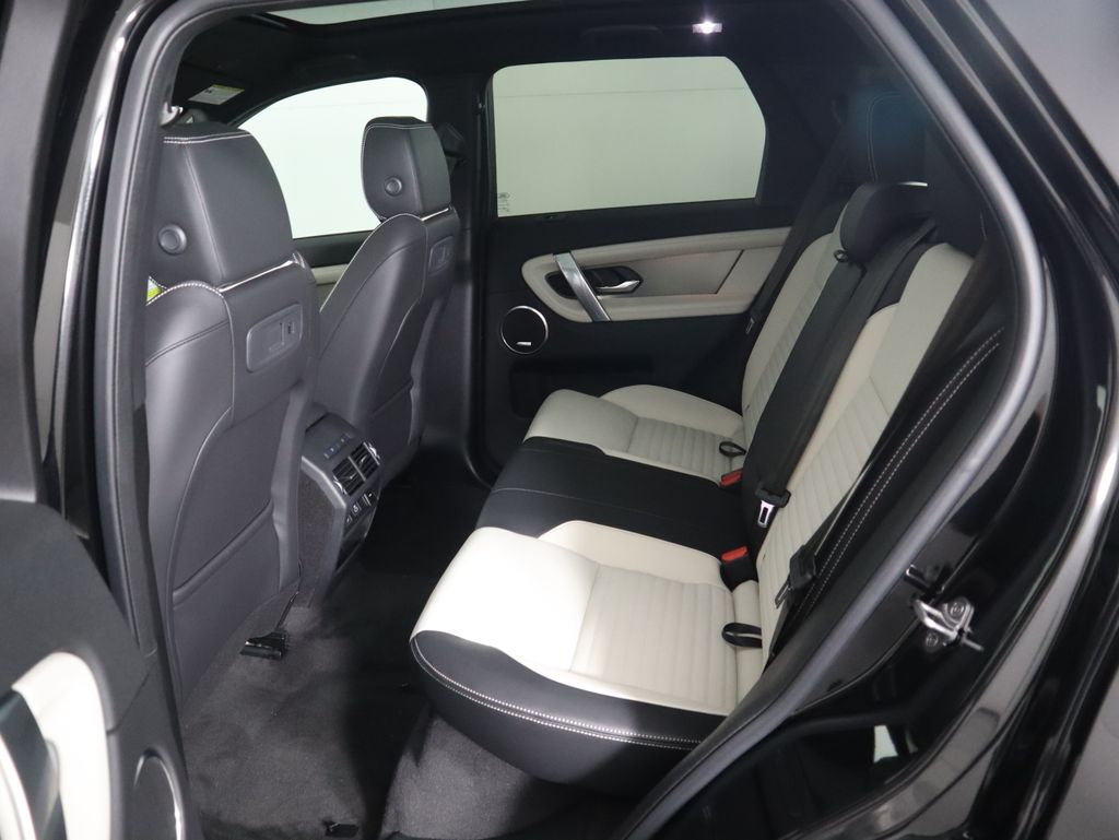 Thumbnail: 2025 Land Rover Discovery Sport - 22