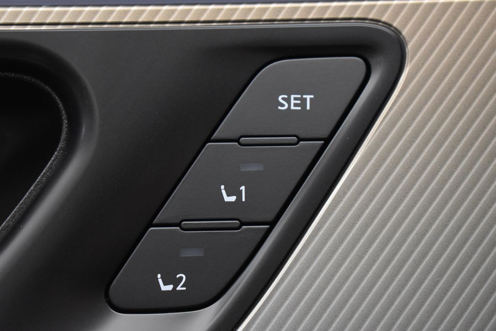 Thumbnail: 2026 Nissan Murano - 14