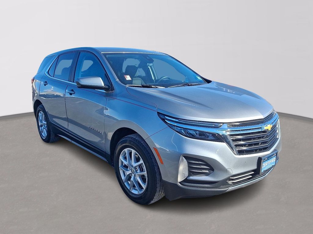 Thumbnail: 2023 Chevrolet Equinox - 3