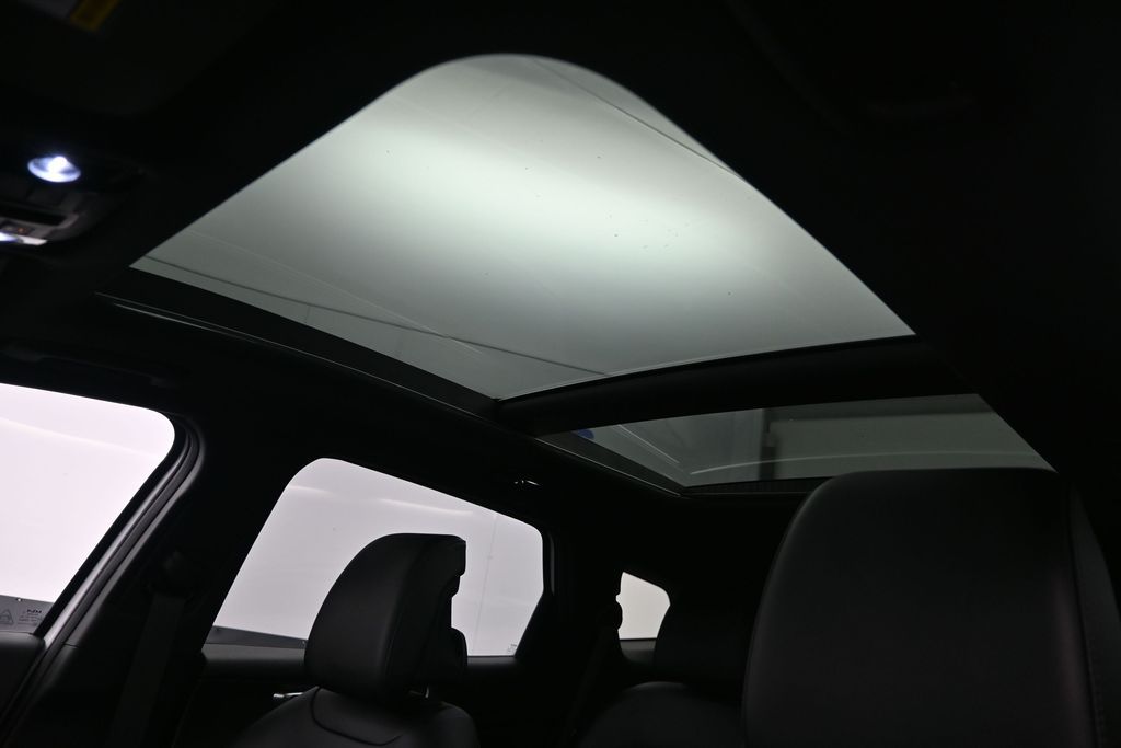 2026 Glacial White Pearl Kia Sportage X-Line AWD SUV