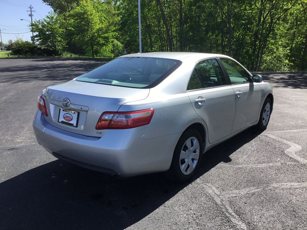 2009 Toyota Camry LE 5