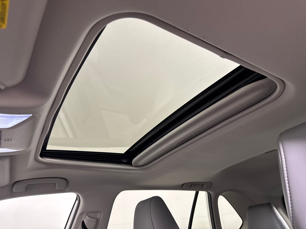 Certified Used 2020 White Toyota XLE Premium image 11