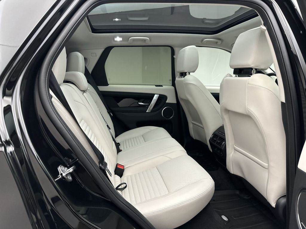 2024 Land Rover Discovery Sport S 11