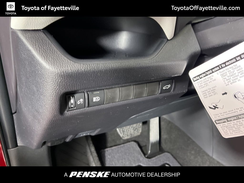 Thumbnail: 2025 Toyota RAV4 - 28